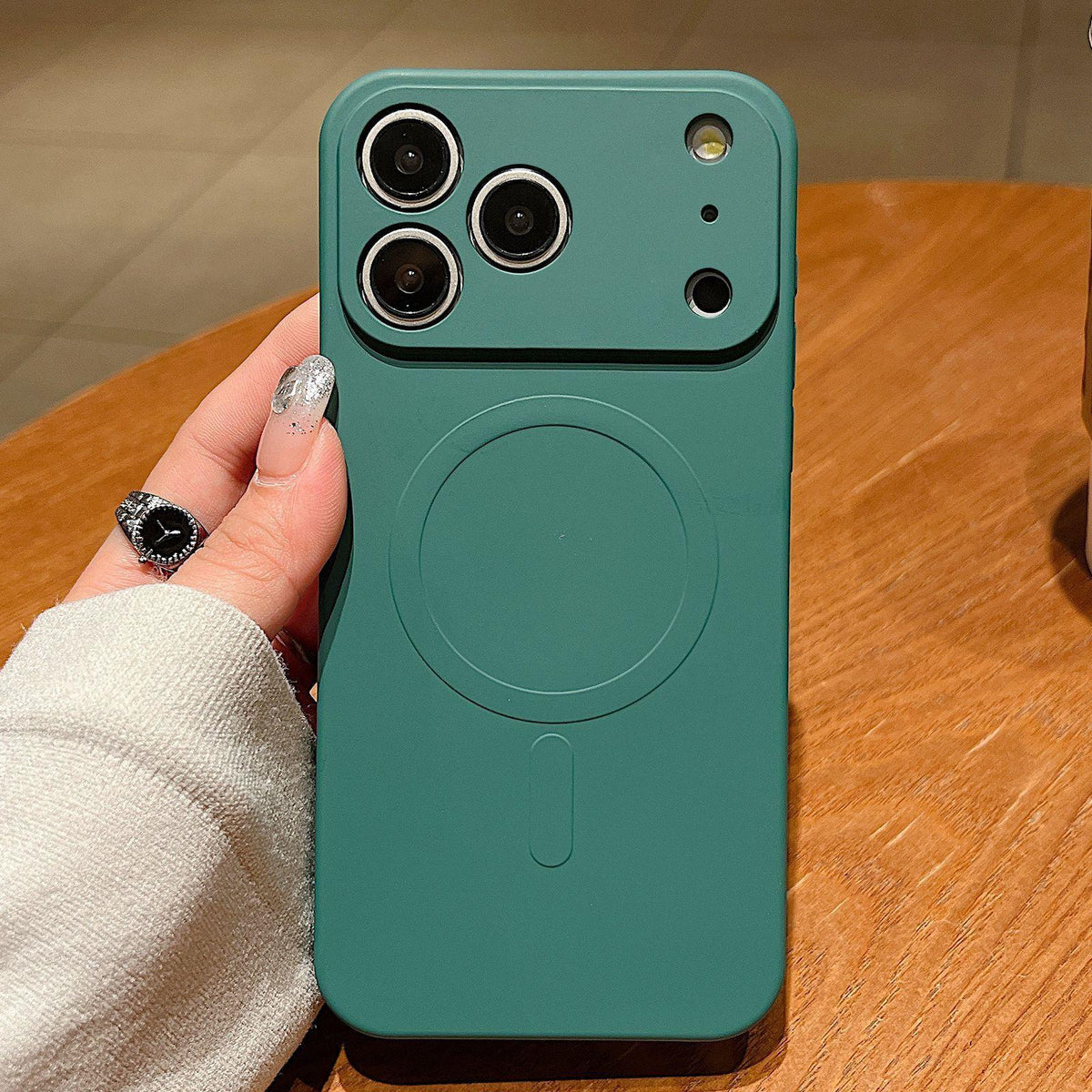 Compatible with iPhone 18 Pro Max Solid Color Liquid Silicone MagSafe Magnetic Phone Case - Dark Green