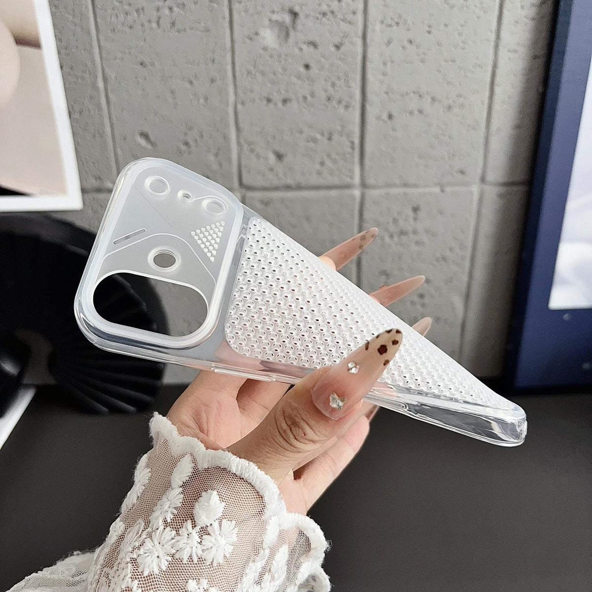 Compatible with iPhone 18 Pro Max Mecha Style Heat Dissipation Mesh TPU Phone Case - Transparent Purple