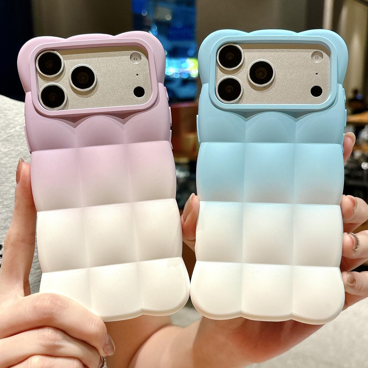 Compatible with iPhone 18 Pro Max Gradient Cloud Square TPU Phone Case - Purple White