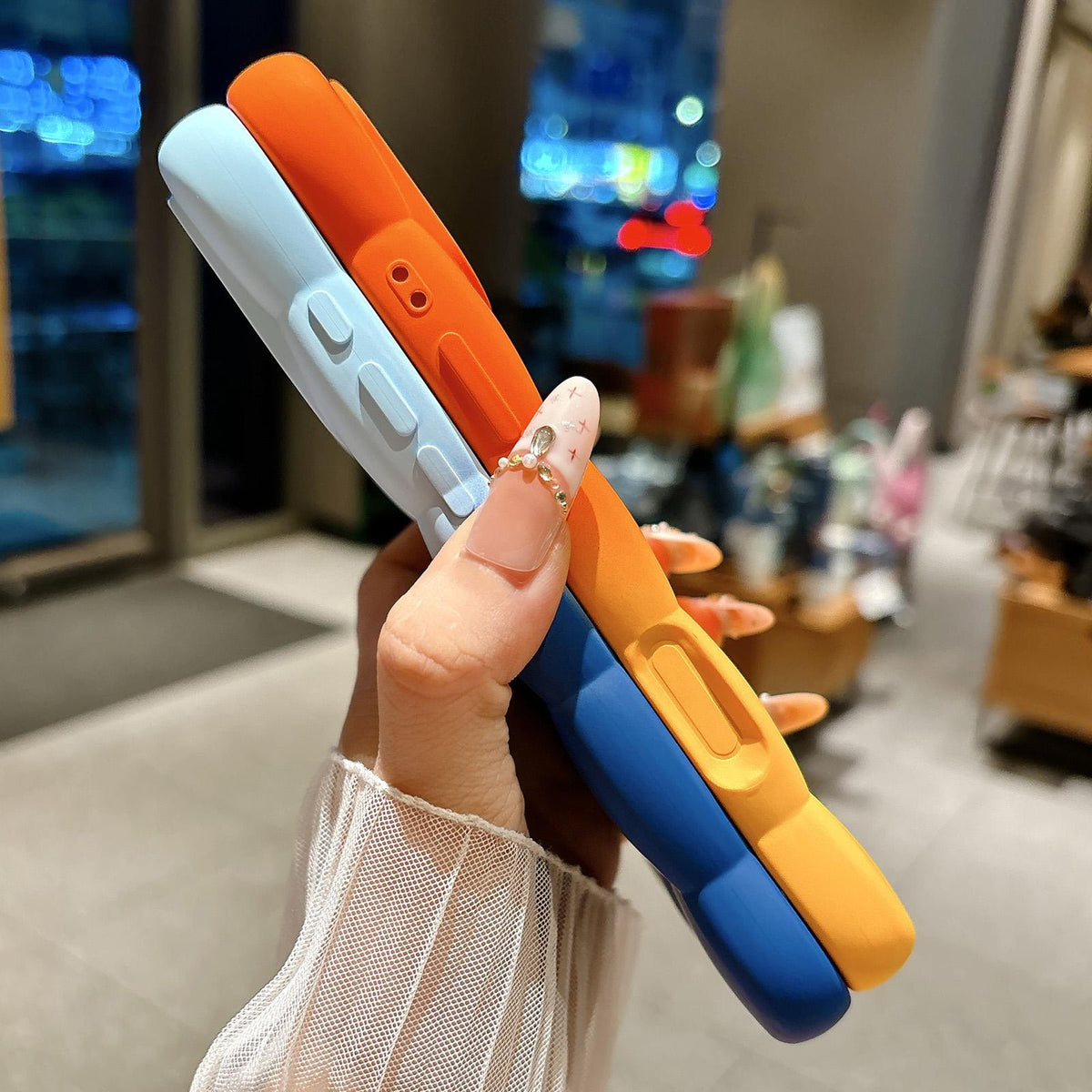 Compatible with iPhone 18 Pro Max Gradient Cloud Square TPU Phone Case - Orange Yellow