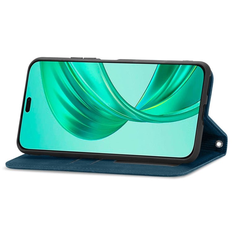 For Honor X8b Retro Skin Feel Magnetic Flip Leather Phone Case(Blue)