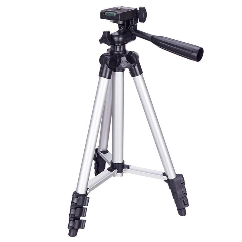 3120 Live Broadcast Tripod 4-Section Folding Legs Aluminum Alloy Tripod Mount with U-Shape Three-Dimensional Tripod Head for DSLR & Digital Camera, Adjustable Height: 34-103cm (Silver)