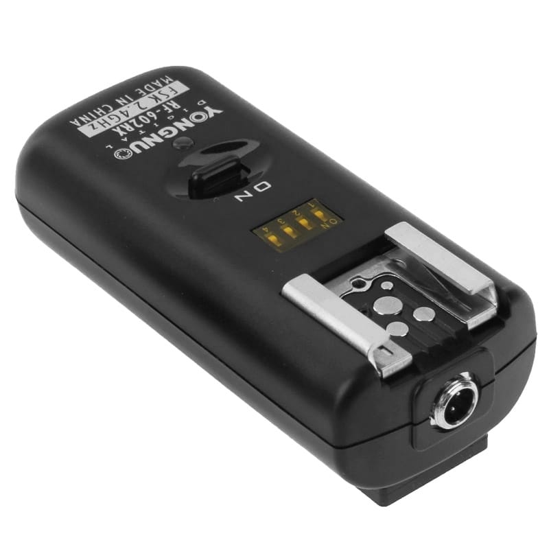 YONGNUO RF-602RX Wireless Flash Receiver with 3.5mm PC Sync Cord