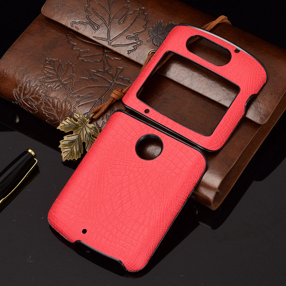 Crocodile Texture PU Leather Coated Plastic Phone Case for Motorola Razr 5G / Razr 2020 - Red
