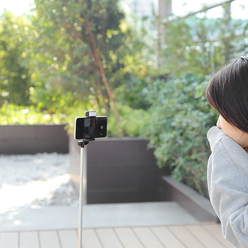 Hoco K10A Magnificent Wireless Selfie Stick with Backlight Tripod Phone Holder (L=1.1m) - Pink