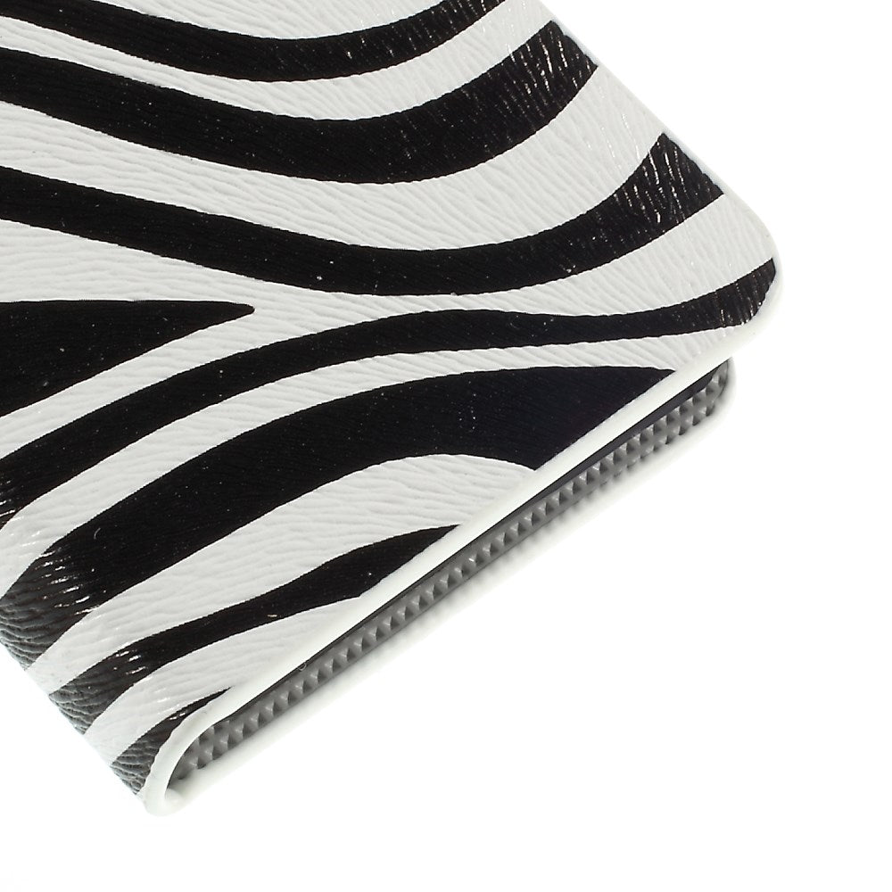 Zebra Stripe Magnetic Leatherette Stand Cover for Motorola RAZR D3 XT919 XT920