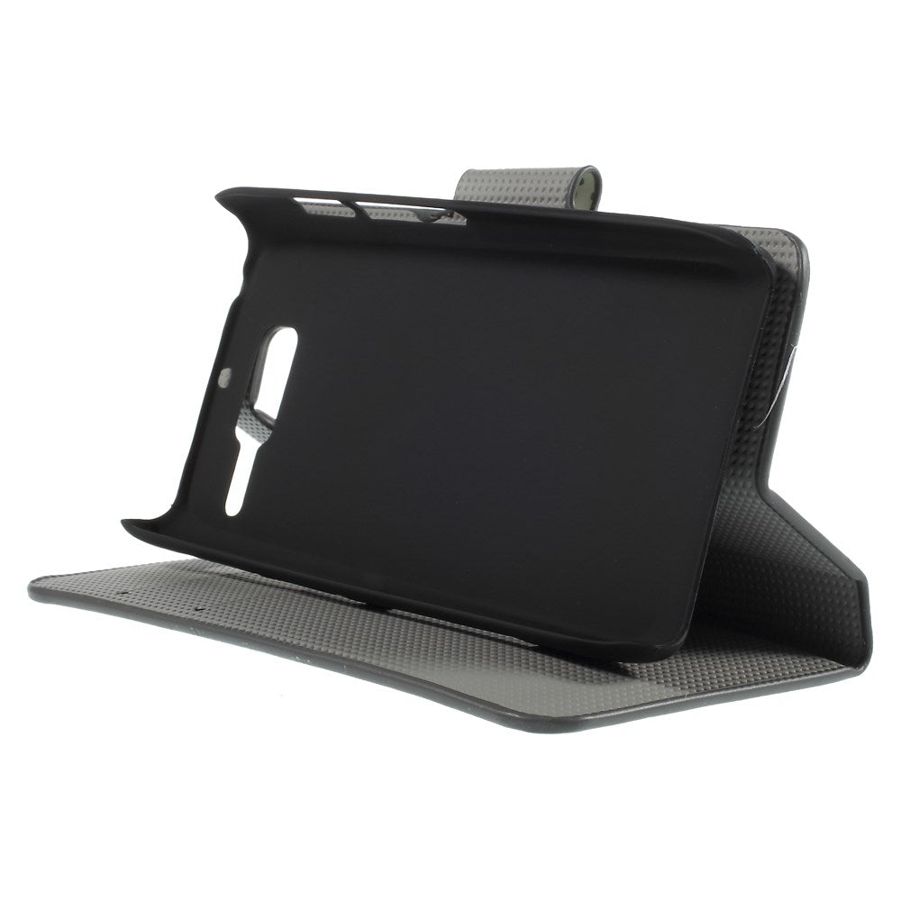 Green Napping Owl Magnetic Flip Leatherette Case for Motorola RAZR D3 XT919 XT920