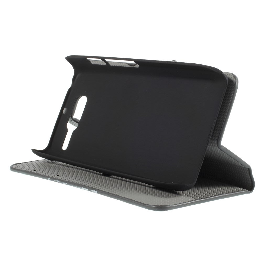 Flowers Circles Leatherette Case with Card Slots for Motorola RAZR D3 XT919 XT920