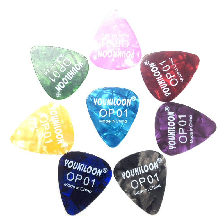 Uniqkart Triangle Guitar Pick Cellphone Pry Tool (OP01) - Random Color
