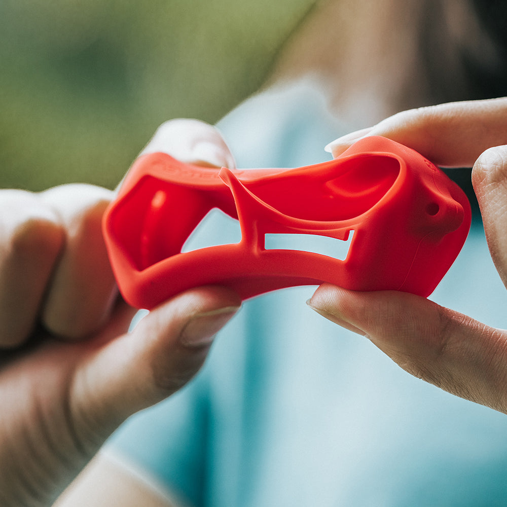 Silicone Rubber Case Protective Lens Cover Hood with Lanyard for DJI OSMO Action Camera - Red