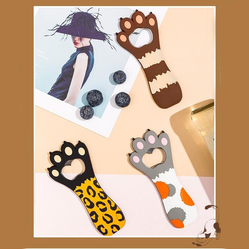Cat Claw Personalized Beer Bottle Opener Cartoon Magnetic Fridge Magnet (Black)