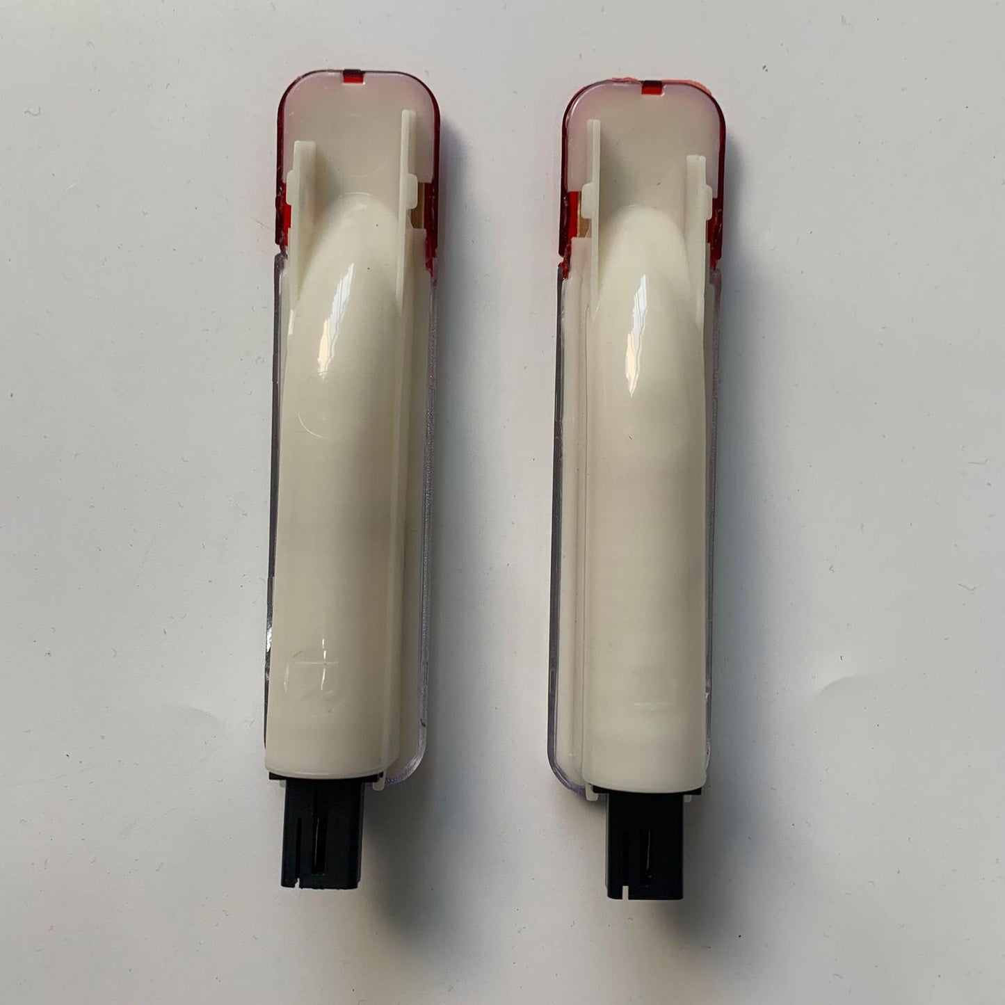 2Pcs Interior Door Panel Courtesy LED Light for Hummer H2 for Yukon