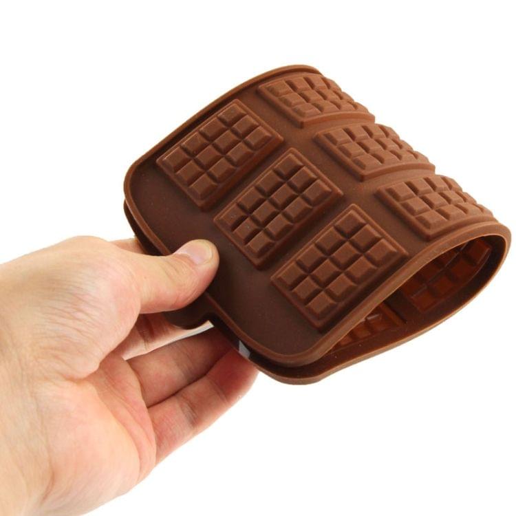 High Quality 12pcs Silicone Material Chocolate Mold