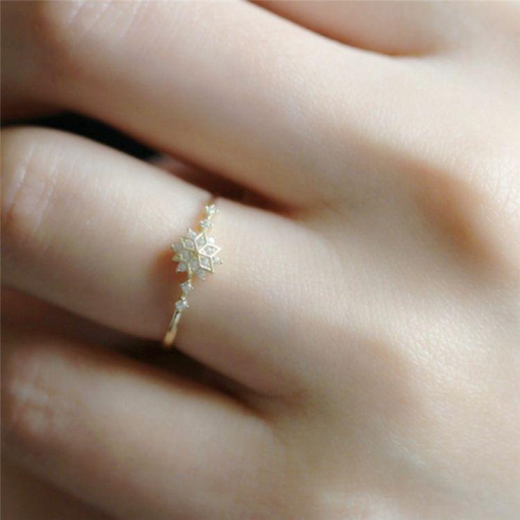 Women Sample Style Cute Snowflake Rings, Ring Size:6(gold)