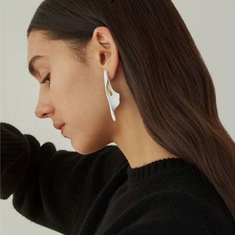 Classic White Imitation Ceramic Calla Lily flower Stud Earrings