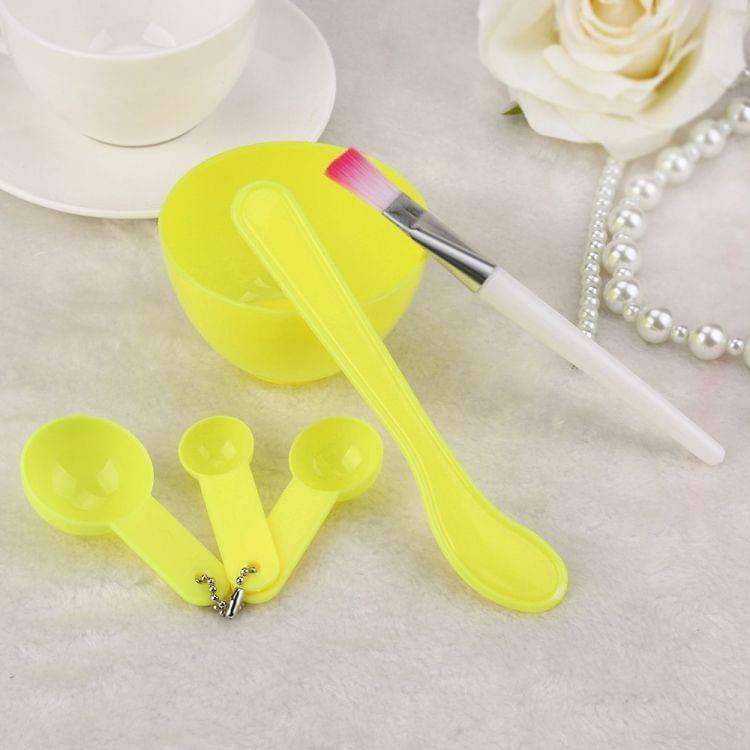 4 in 1 DIY Facial Mask Mixing Bowl Brush Spoon Stick Brush Face Care Set Women Facial Beauty Professional Kits Tools(Light Yellow)