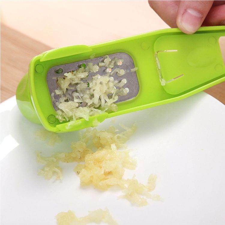 2 PCS Multi-function Grinding Garlic Ginger Mill Cut Garlic Press Utensils Grater Planer Tool(Green)