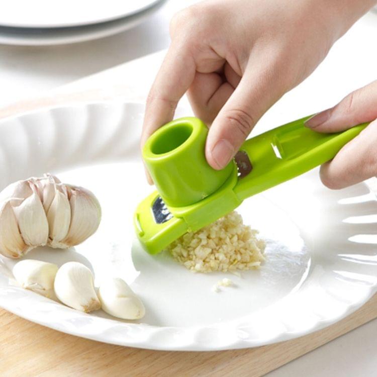 2 PCS Multi-function Grinding Garlic Ginger Mill Cut Garlic Press Utensils Grater Planer Tool(Green)