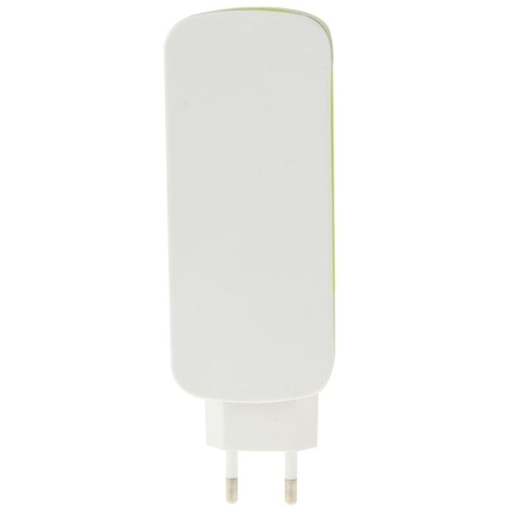 EU Plug Colorful 3 in 1 Dual USB Universal Power Socket, 2.1A Output, Cable Length: 1.5M(Green)