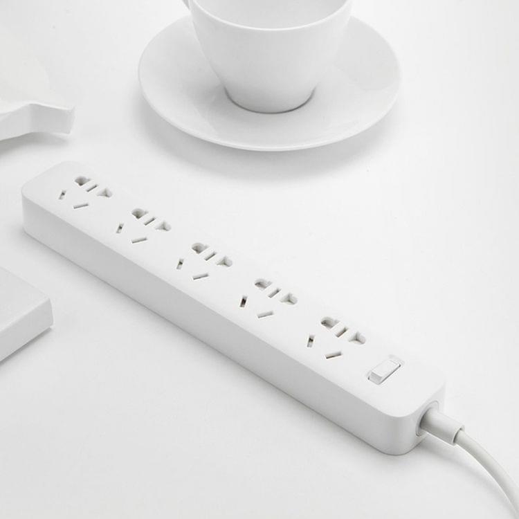 Xiaomi XMCXB03QM 5 US Outlets Power Socket, Overload Protector(White)