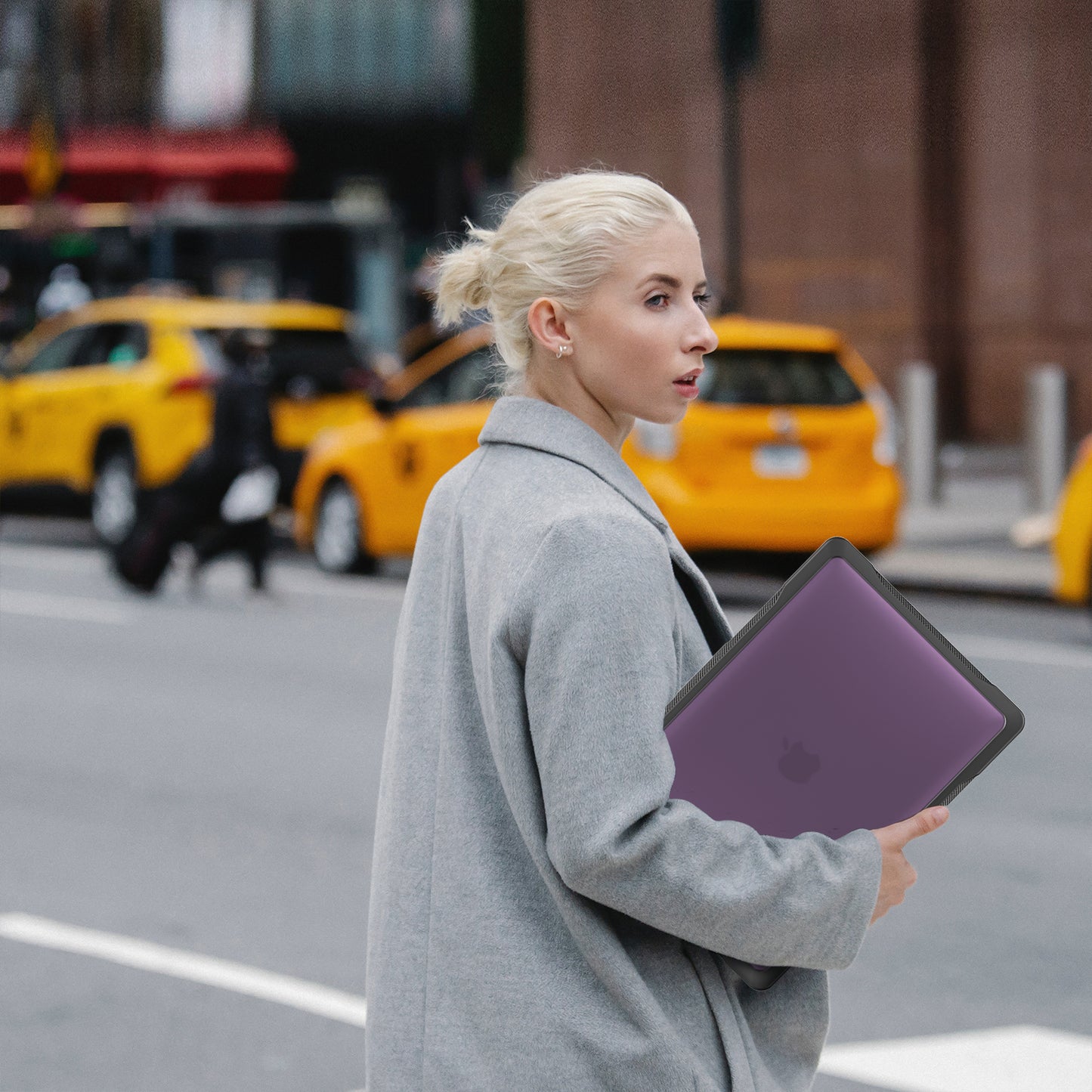 Sailor Series Laptop Case for MacBook Pro 13 inch (2016) A1706 A1708 / (2018) A1989 / (2019) A2159 / (2020) A2251 A2338 (M1 / M2) PC+TPU Shockproof Cover - Transparent Purple