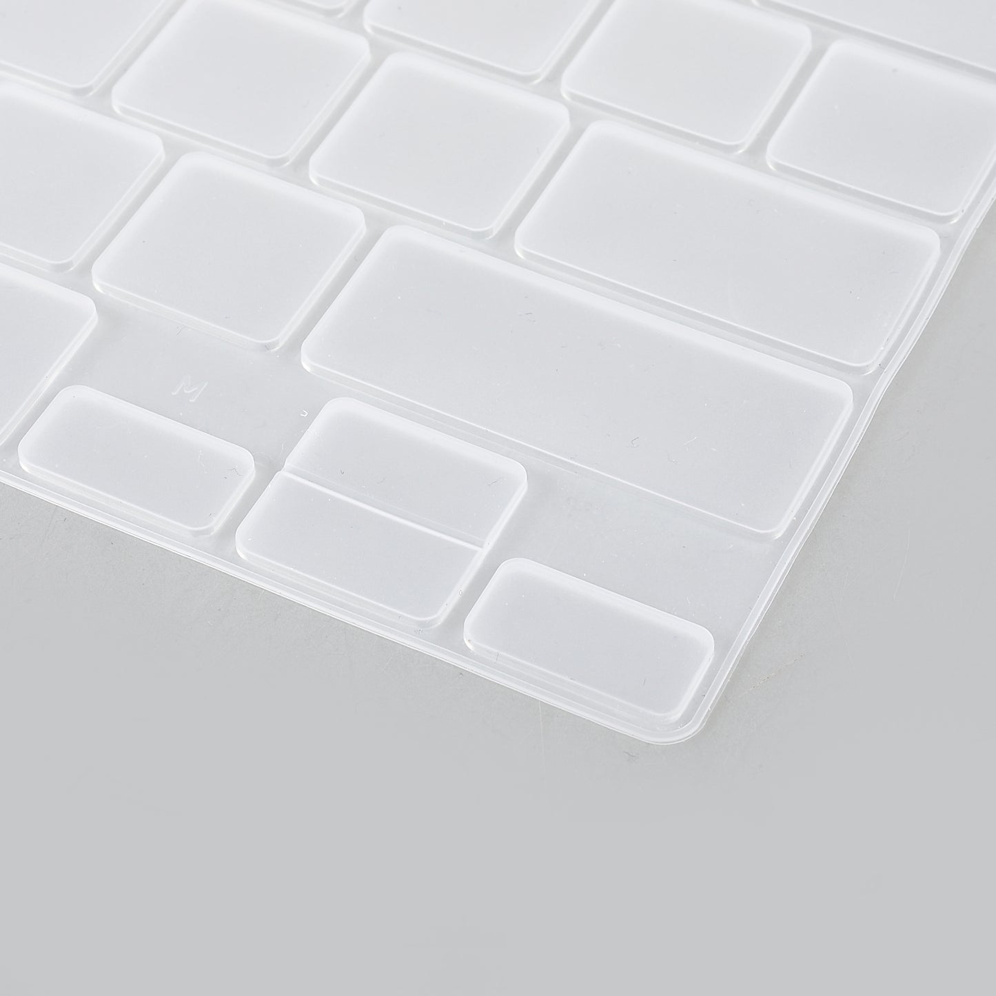 Ultra-thin Clear Keyboard Cover Soft TPU Keyboard Protector for EU Version MacBook Pro 14.2inch (A2442) / Pro 16.2inch (A2485)