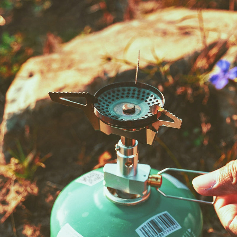 WSS-108 2300W Outdoor Portable Mini Burner Detachable Gas Stove for Hiking Camping Cooking