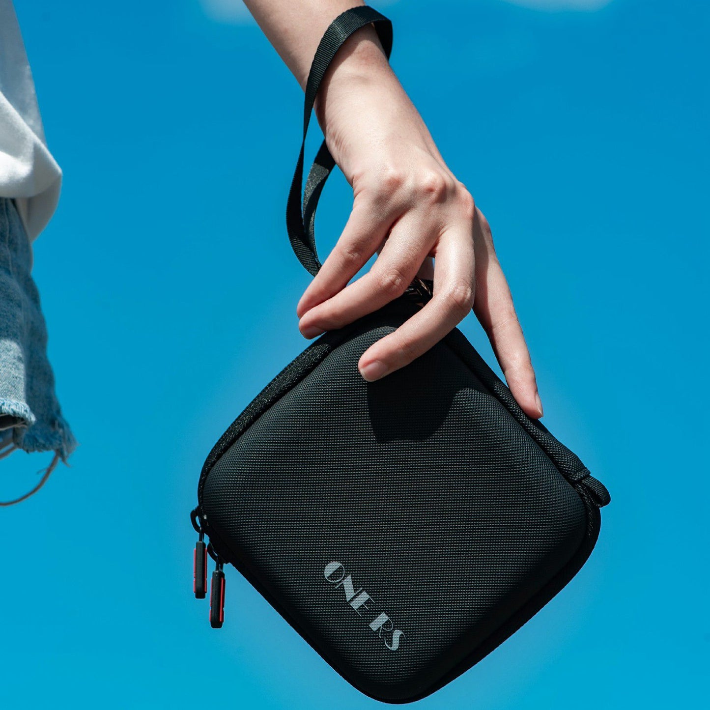 Uniqkart 1111091 Carrying Case for Insta360 ONE RS Camera Storage Bag with Hand Rope and Carabiner