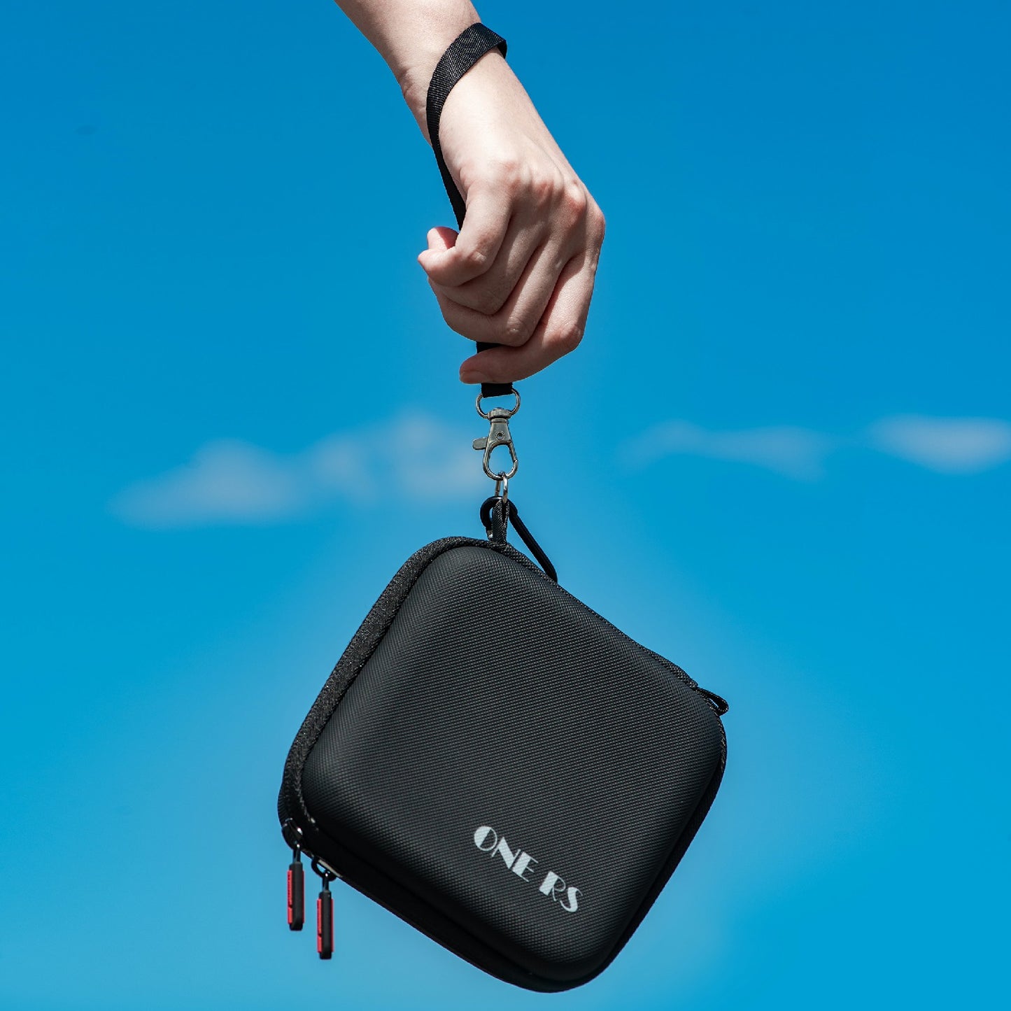 Uniqkart 1111091 Carrying Case for Insta360 ONE RS Camera Storage Bag with Hand Rope and Carabiner