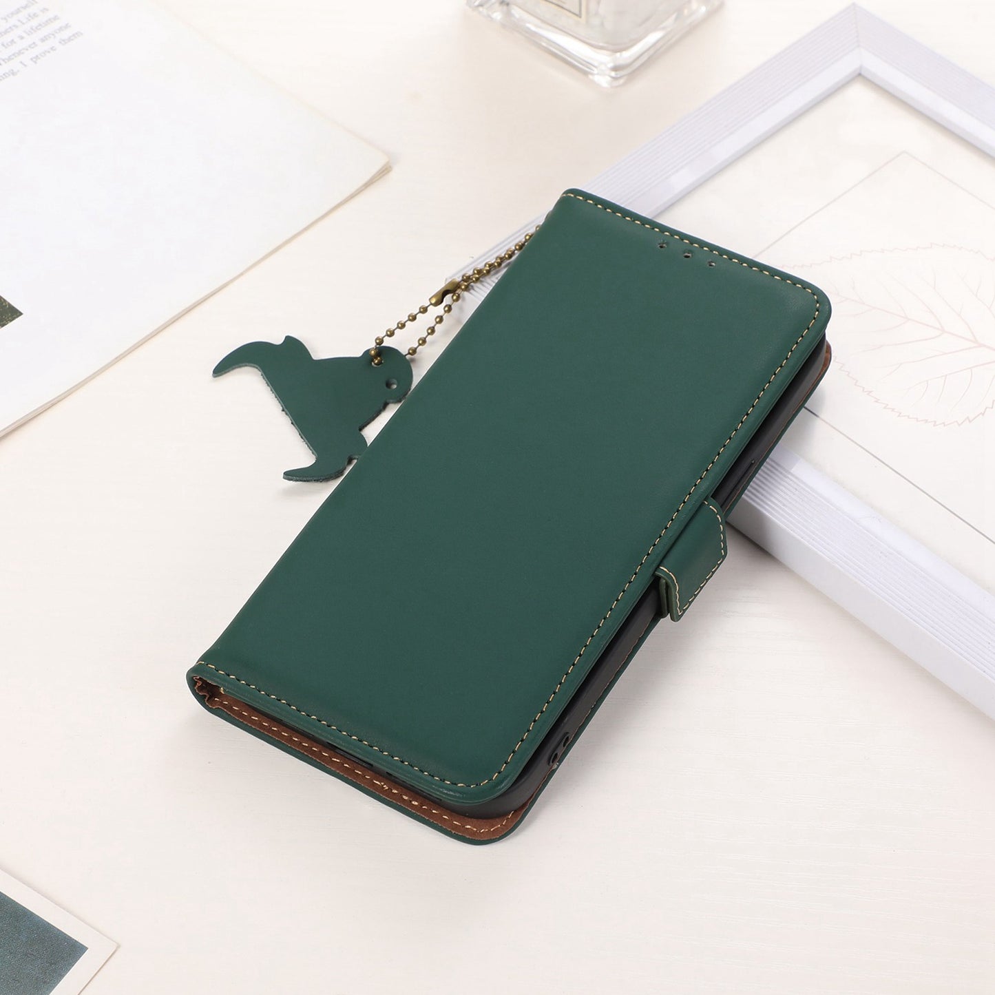 For OnePlus Ace 2 5G / 11R 5G Phone Case Genuine Cow Leather Wallet RFID Blocking Stand Magnetic Flip Cover - Green