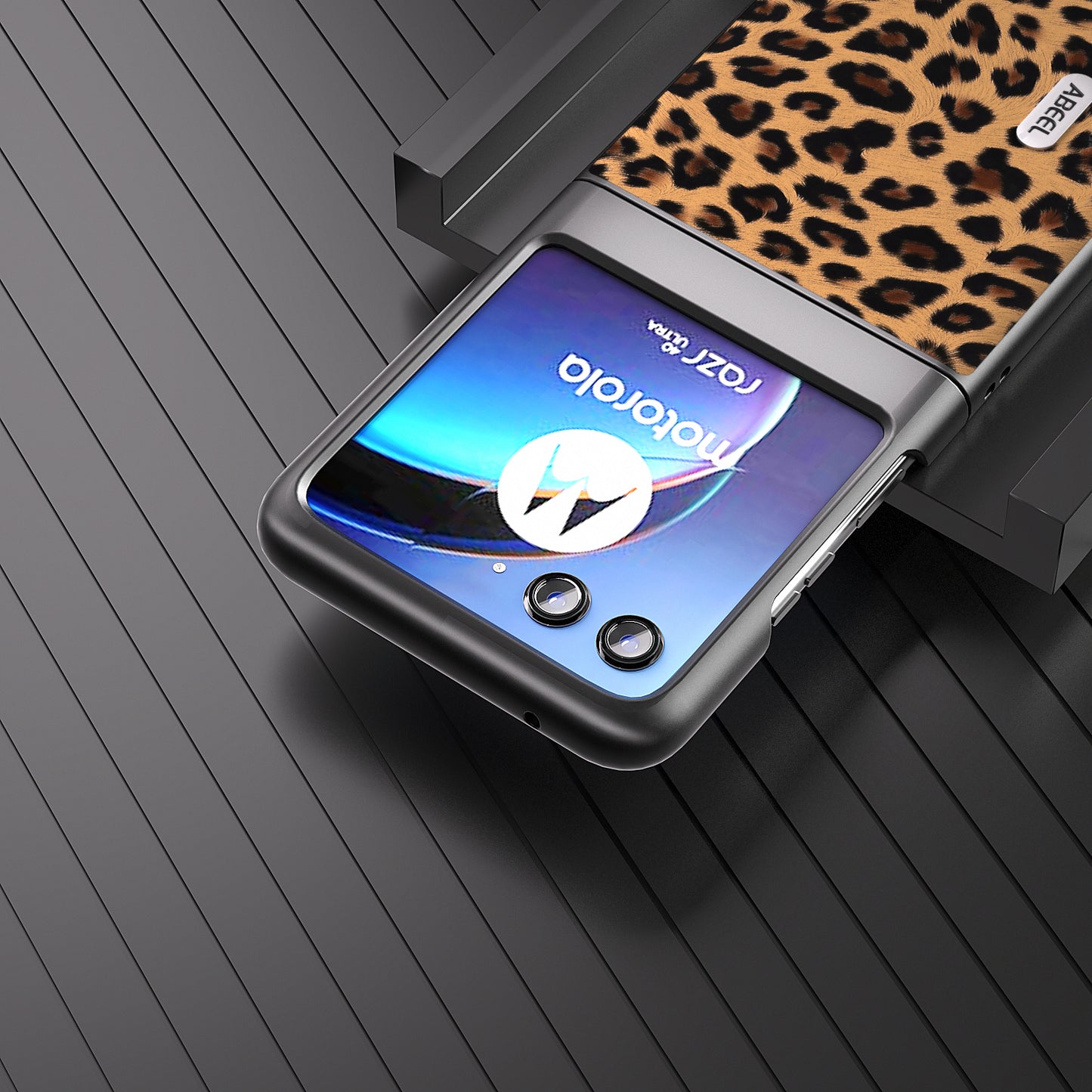 Uniqkart For Motorola Razr 40 Ultra 5G PU Leather Coated PC Phone Case Leopard Pattern Phone Cover - Champagne Gold