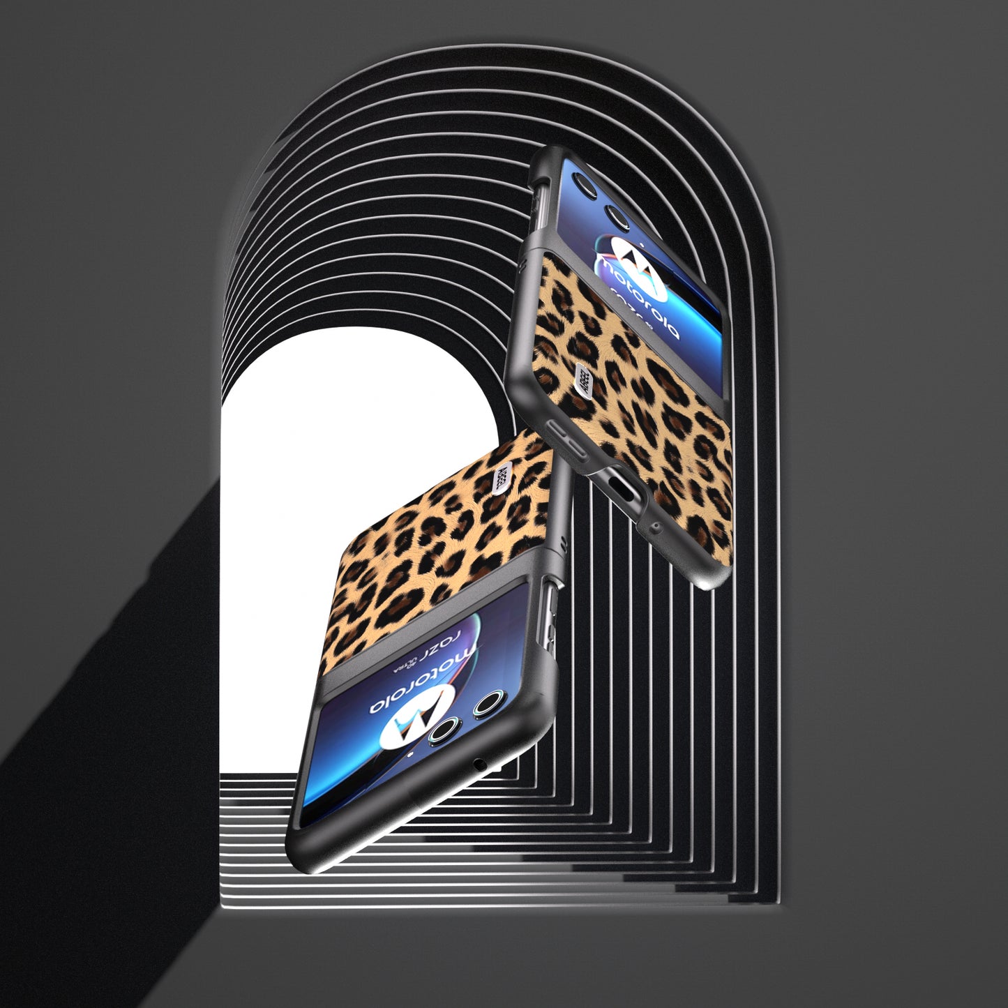 Uniqkart For Motorola Razr 40 Ultra 5G PU Leather Coated PC Phone Case Leopard Pattern Phone Cover - Champagne Gold