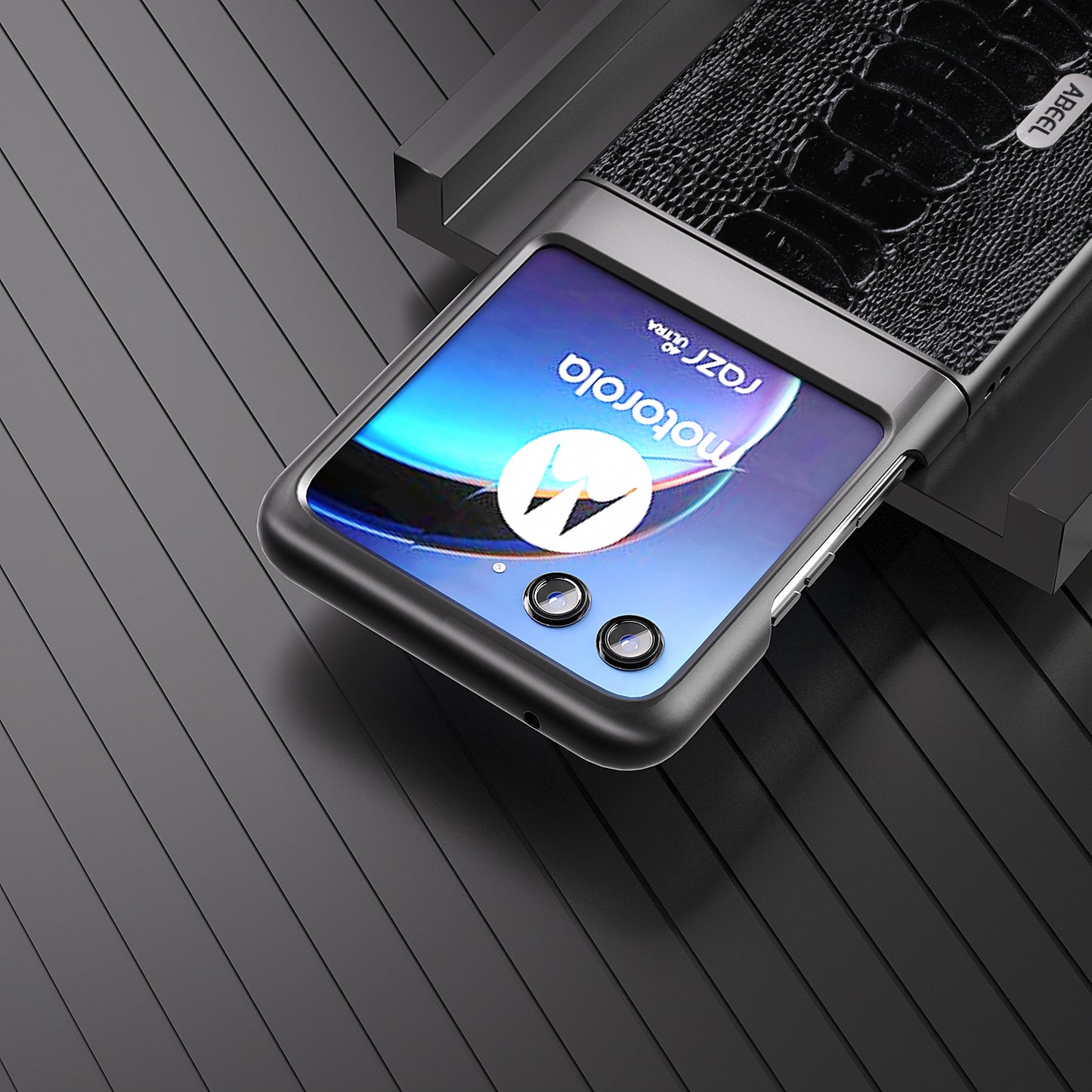 Uniqkart For Motorola Razr 40 Ultra 5G Shockproof Phone Case Genuine Cow Leather+PC Crocodile Texture Cover - Black