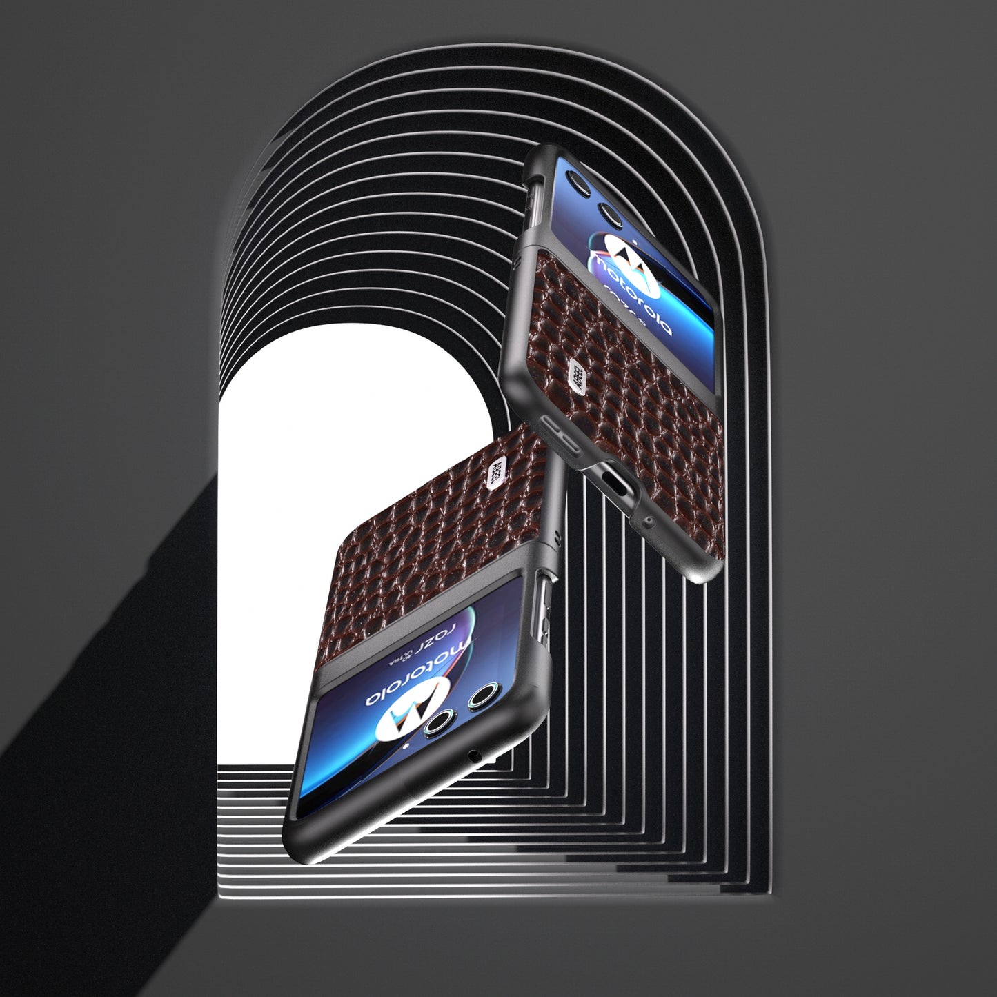 Uniqkart For Motorola Razr 40 Ultra 5G Crocodile Texture Slim Case Genuine Cow Leather+PC Protective Phone Cover - Coffee