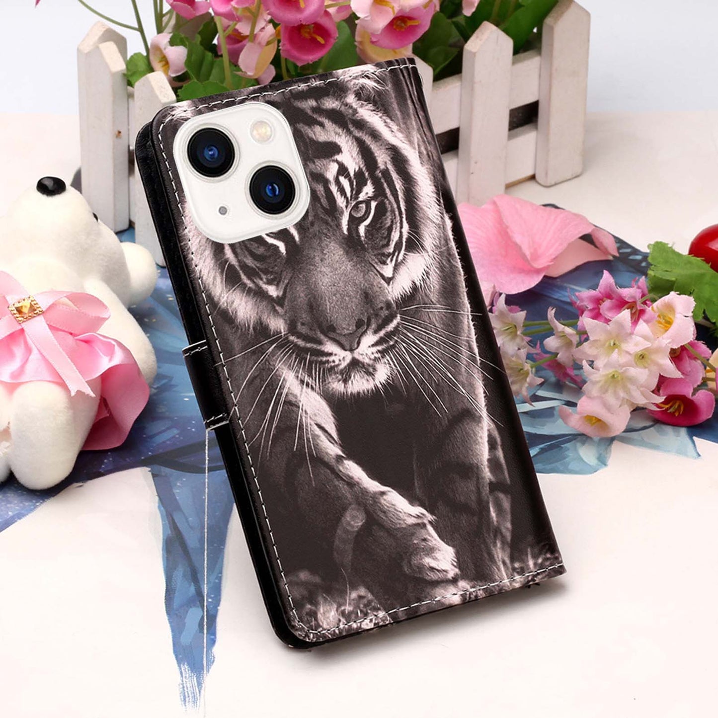 YB Pattern Printing Leather Series-4 for iPhone 15 Wallet Phone Case PU Leather Stand Cover - Tiger