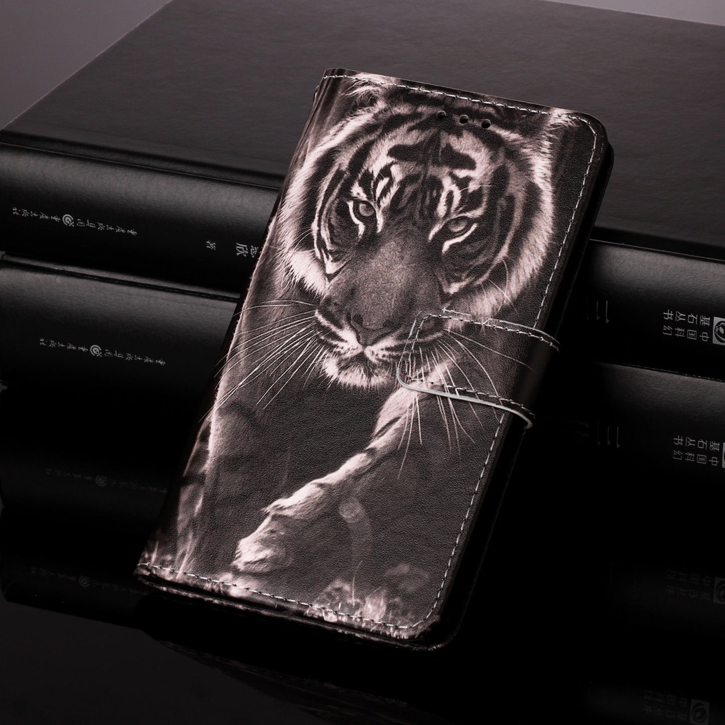 YB Pattern Printing Leather Series-4 for iPhone 15 Wallet Phone Case PU Leather Stand Cover - Tiger