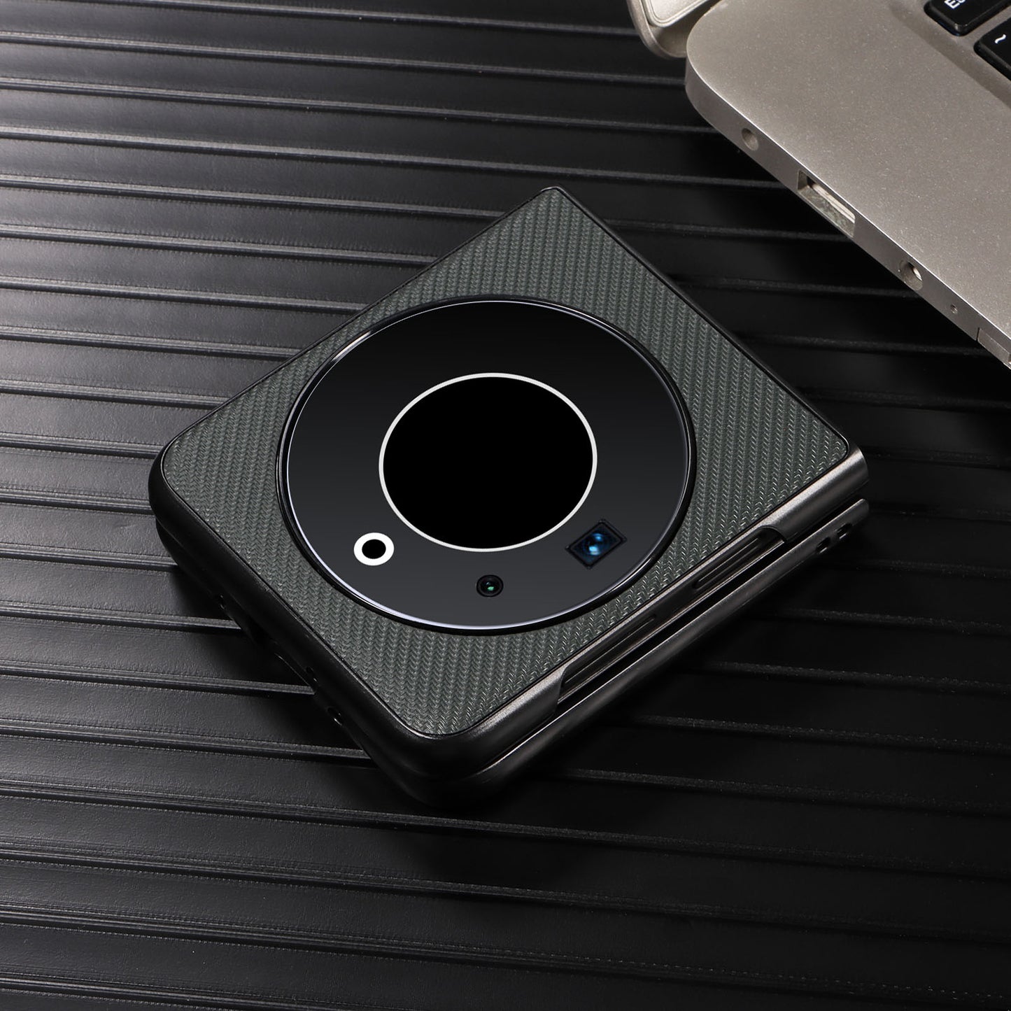 Uniqkart for Tecno Phantom V Flip Carbon Fiber Texture Case PU Leather Coated PC Anti-drop Phone Cover - Green