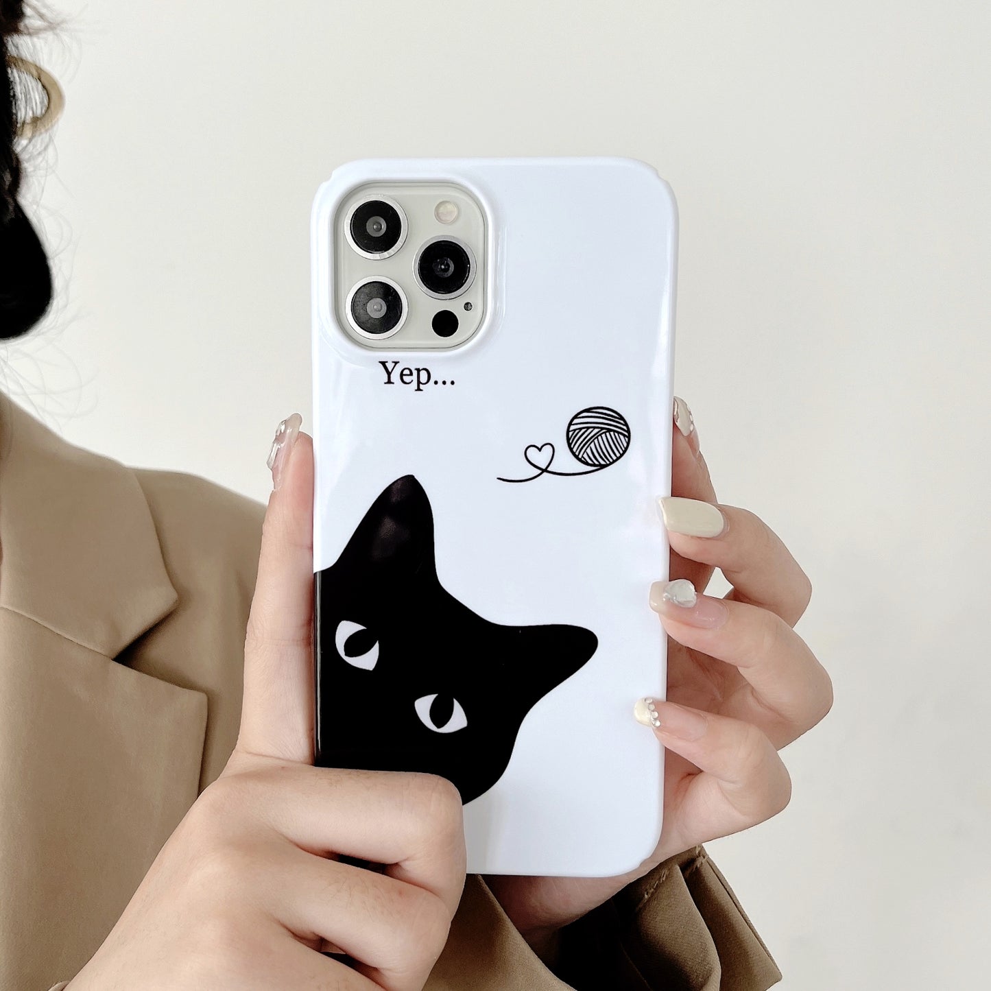 Uniqkart for iPhone 12 Pro Max 6.7 inch Hard PC Phone Case Pattern Printing Protective Glossy Phone Shell - Wool Black Cat