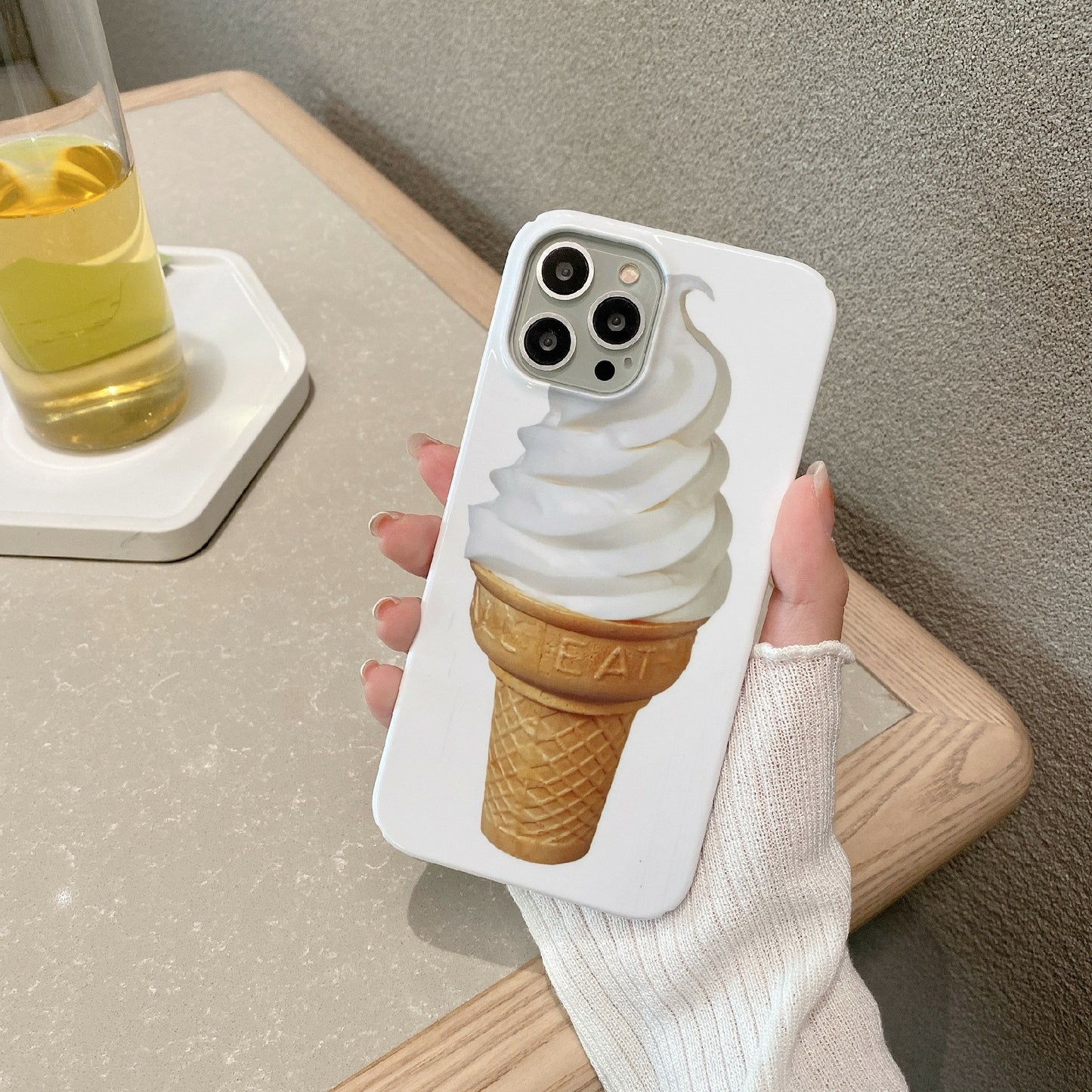 Uniqkart for iPhone 12 Pro Max 6.7 inch Hard PC Phone Case Pattern Printing Protective Glossy Phone Shell - Ice Cream