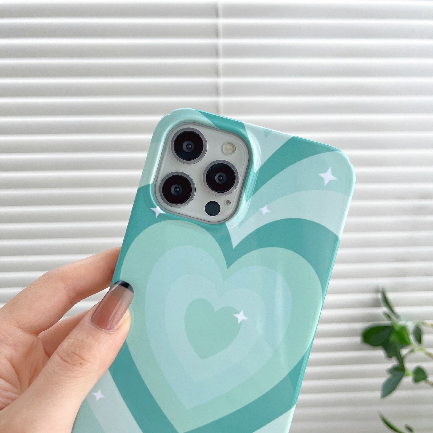 Uniqkart for iPhone 12 Pro Max 6.7 inch Hard PC Phone Case Pattern Printing Protective Glossy Phone Shell - Mint Green Heart