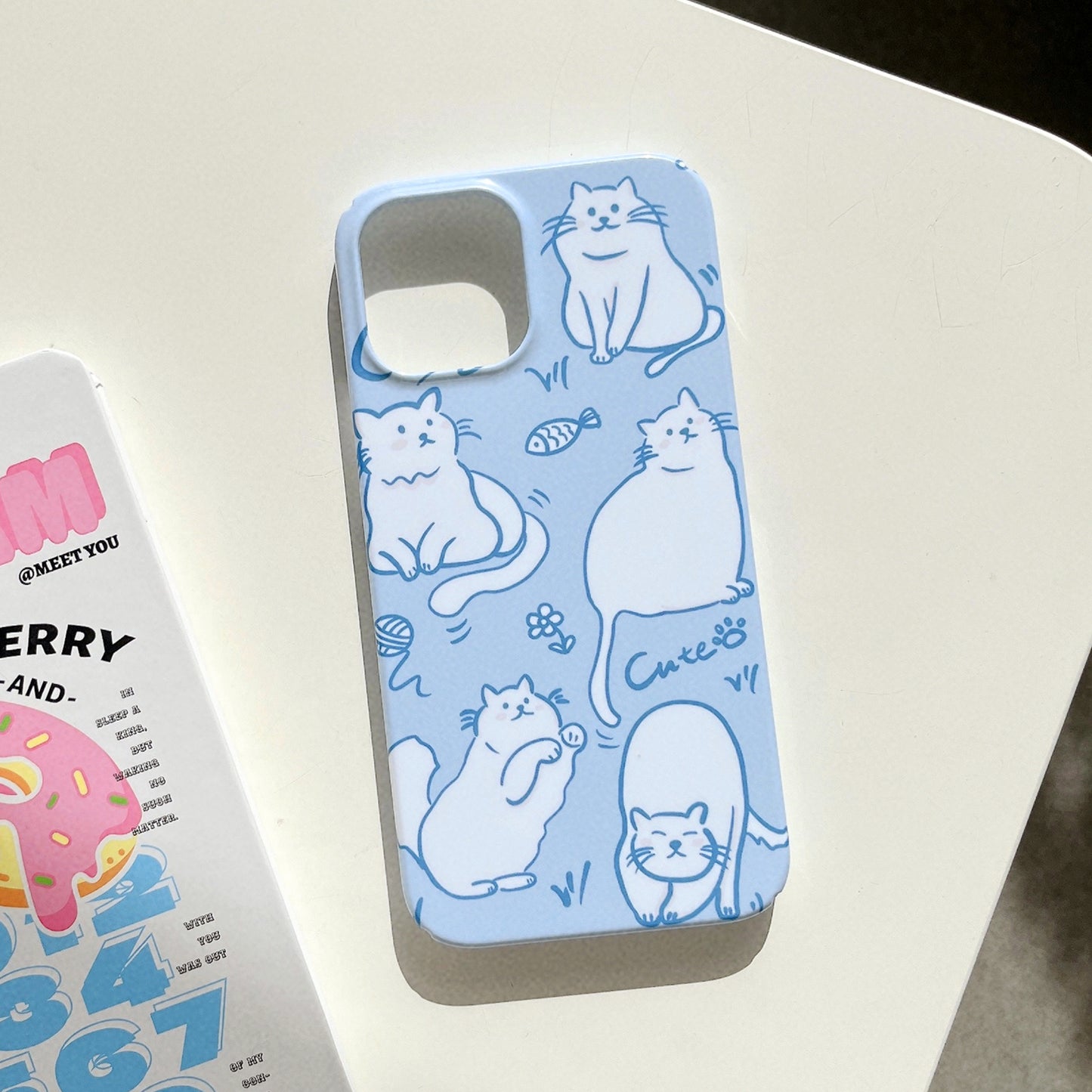 Hard PC Phone Cover for iPhone 12 Pro 6.1 inch Pattern Printing Anti-Drop Glossy Phone Case - Cute Cats