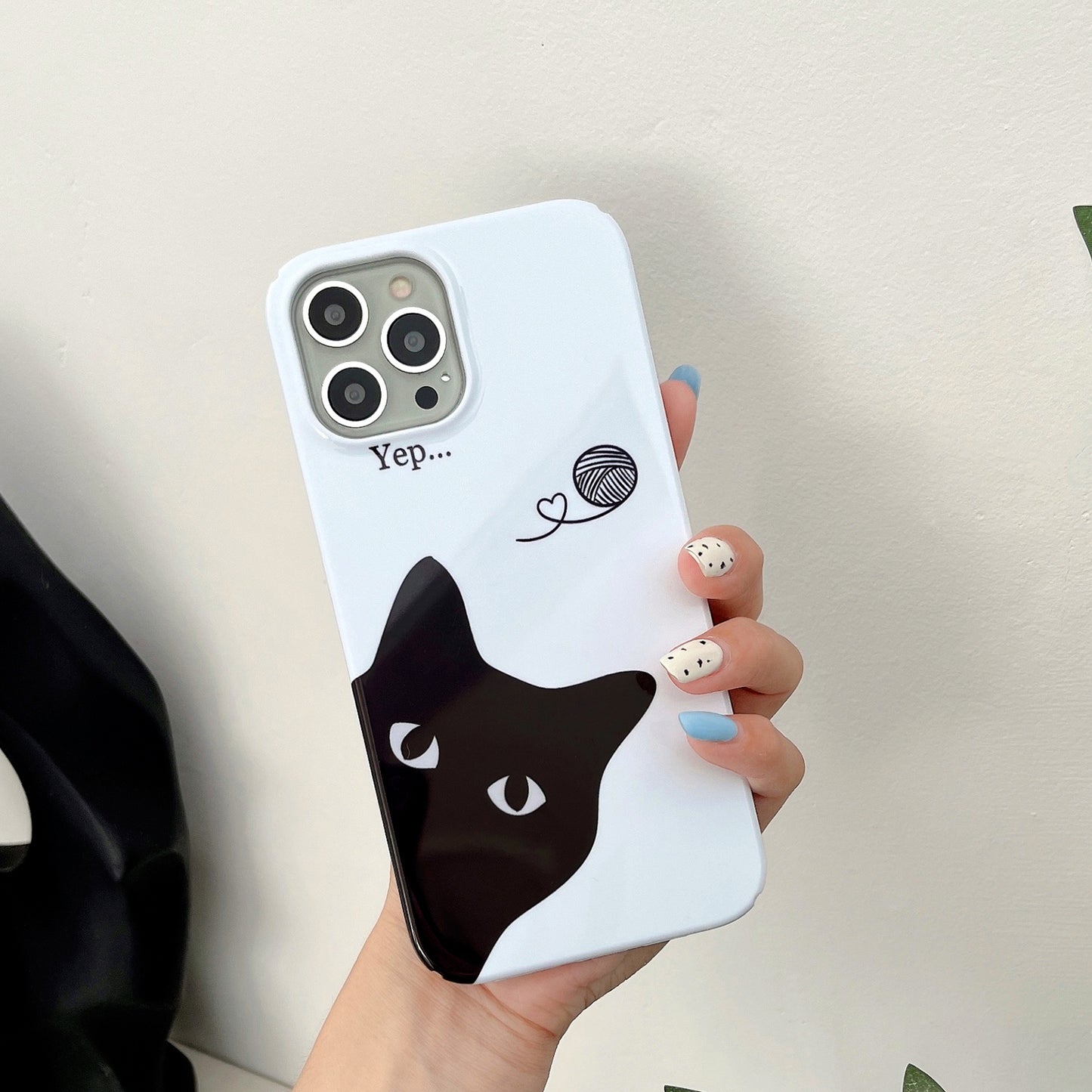 Hard PC Phone Cover for iPhone 12 Pro 6.1 inch Pattern Printing Anti-Drop Glossy Phone Case - Wool Black Cat