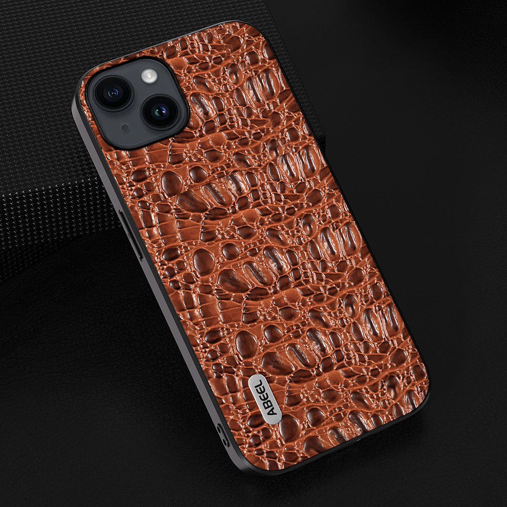Uniqkart for iPhone 15 Slim-Fit Phone Case Genuine Cow Leather Coated PC+TPU Canopy Texture Cover - Brown