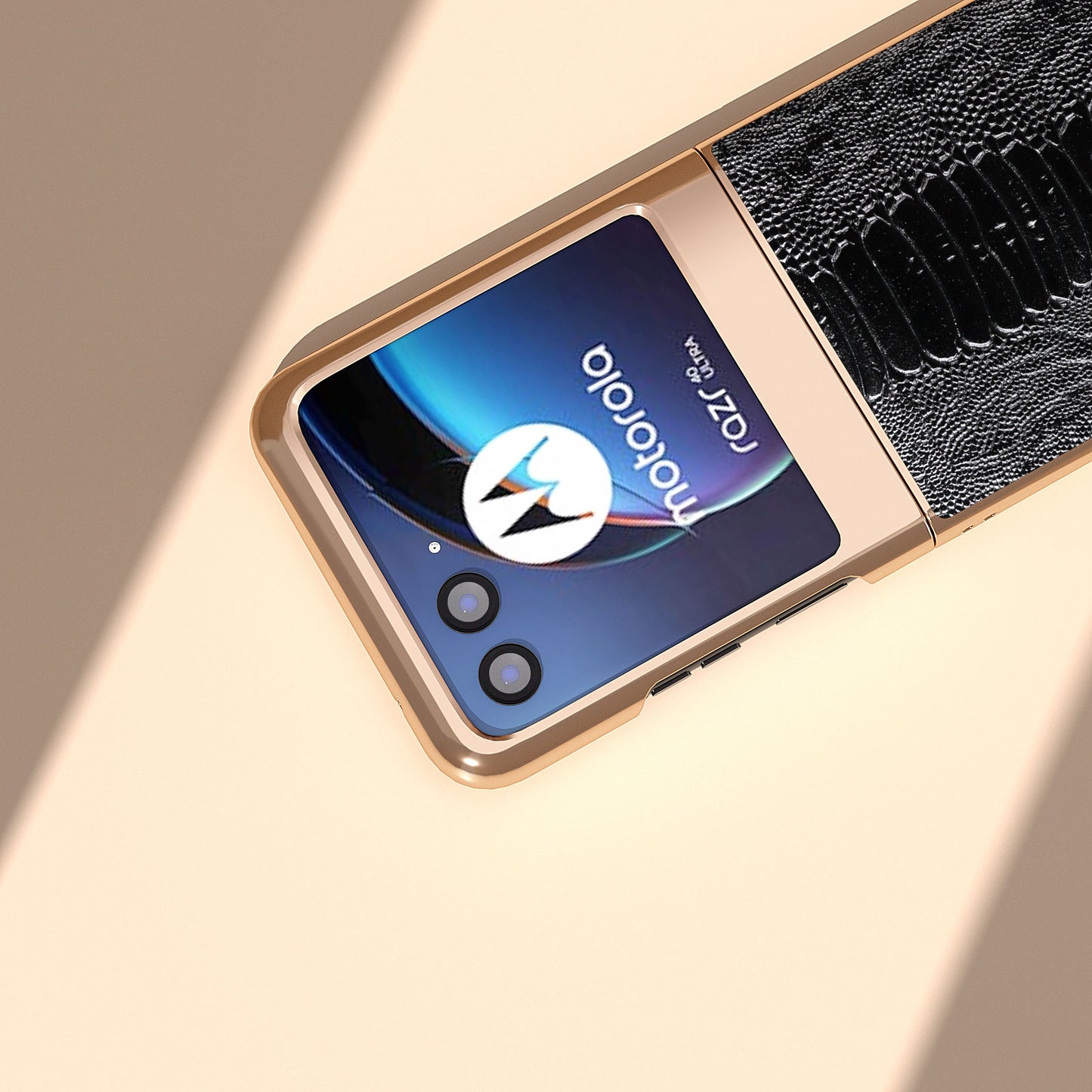 Uniqkart for Motorola Razr 40 Ultra 5G Crocodile Texture Thin Cover Genuine Cow Leather + PC Electroplating Phone Case - Black