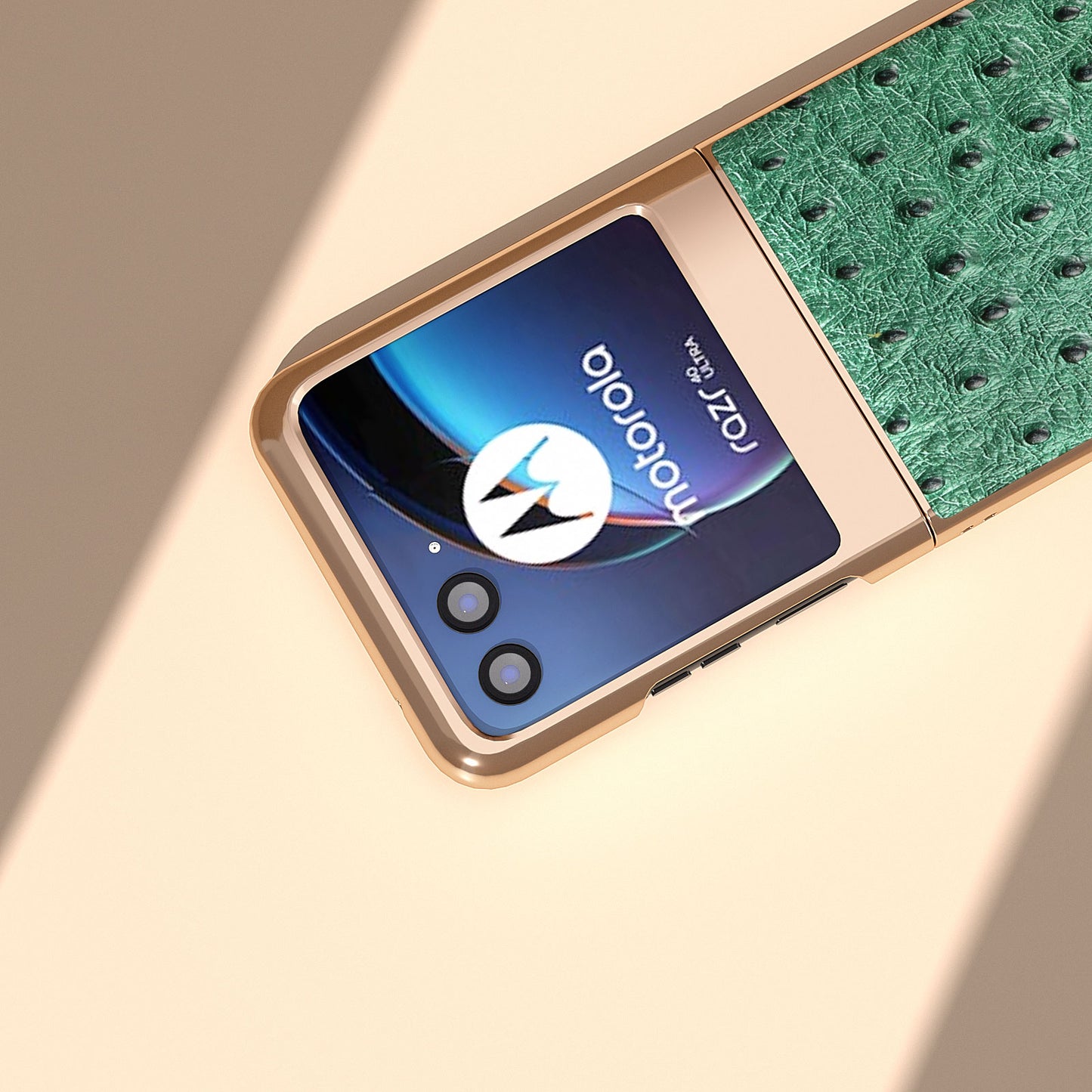 Uniqkart for Motorola Razr 40 Ultra 5G Shockproof Ostrich Texture Case Genuine Cow Leather + PC Electroplating Phone Cover - Green