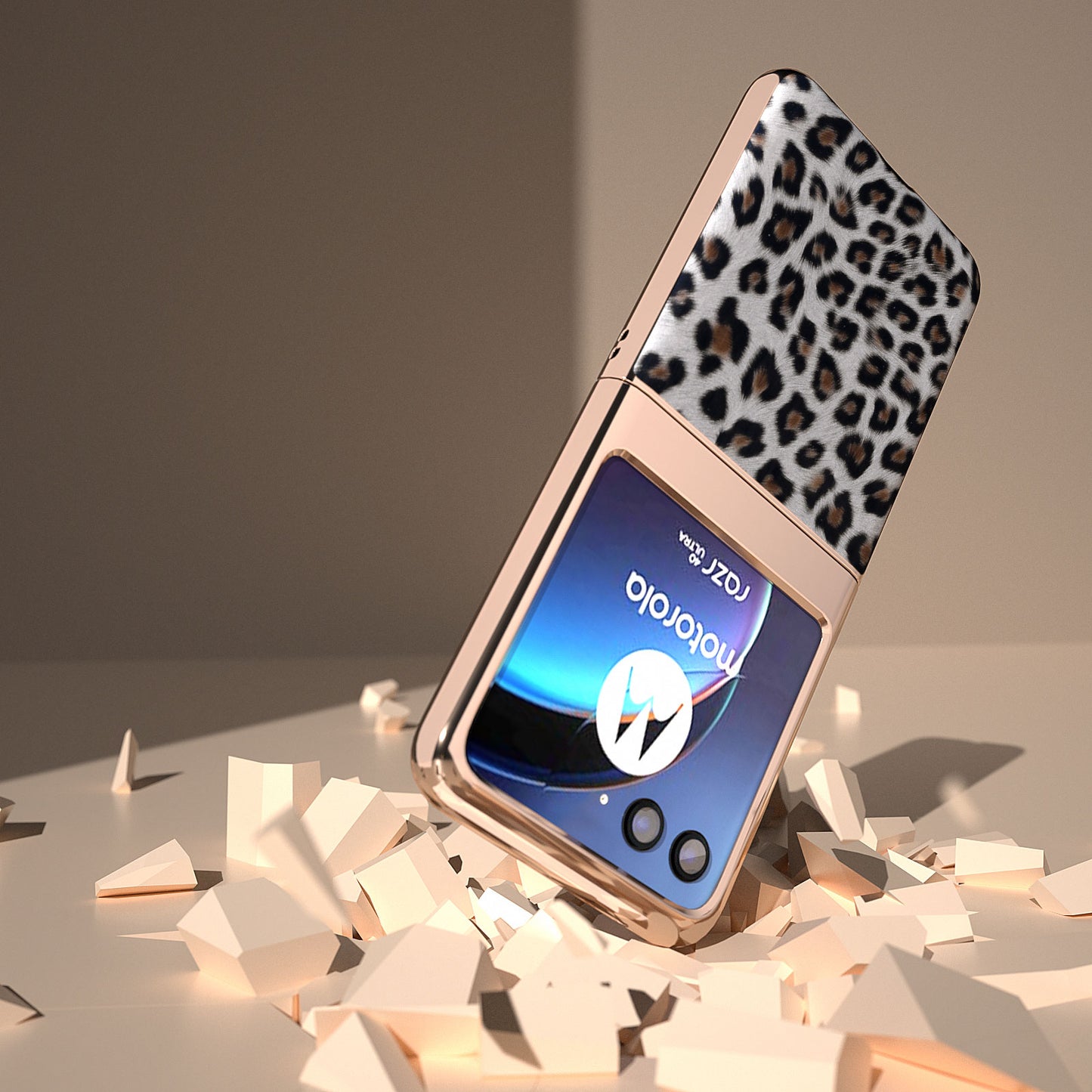 Uniqkart for Motorola Razr 40 Ultra 5G PU Leather + Hard PC Phone Case Nano Electroplating Leopard Pattern Cover - Silver