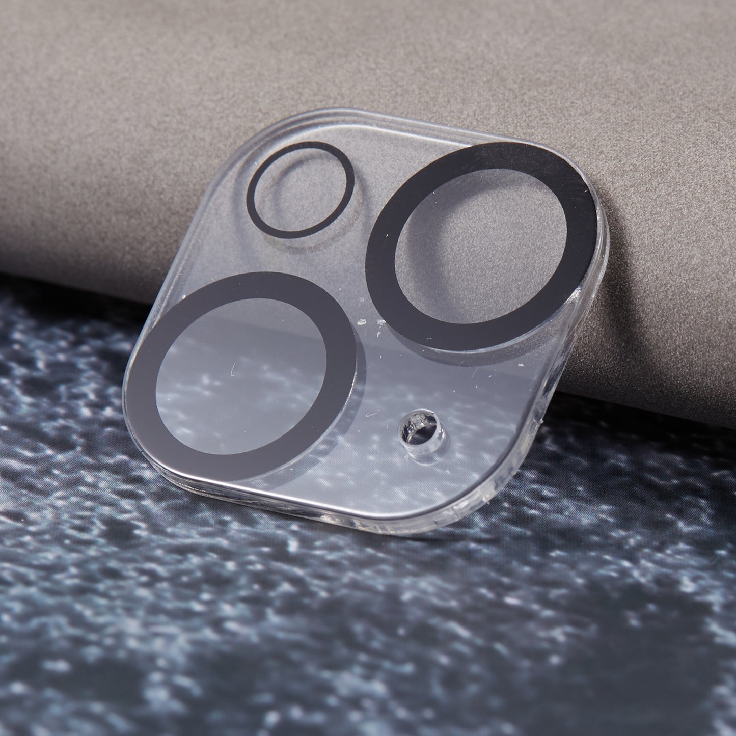 Uniqkart for iPhone 15 Plus Tempered Glass Camera Lens Protector Ultra Clear Anti-scratch Phone Lens Film - Black