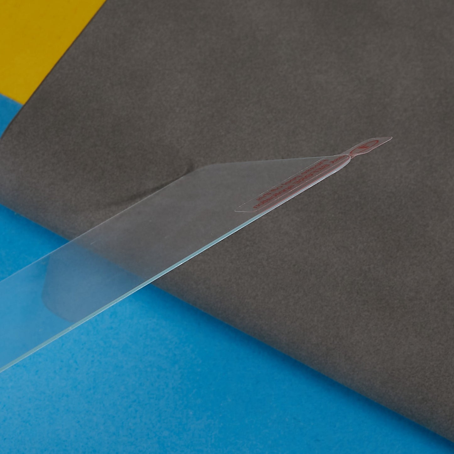 Uniqkart for iPhone 15 Plus Tempered Glass Screen Protector 0.25 Arc Edge Thick Glue High Definition Film Guard