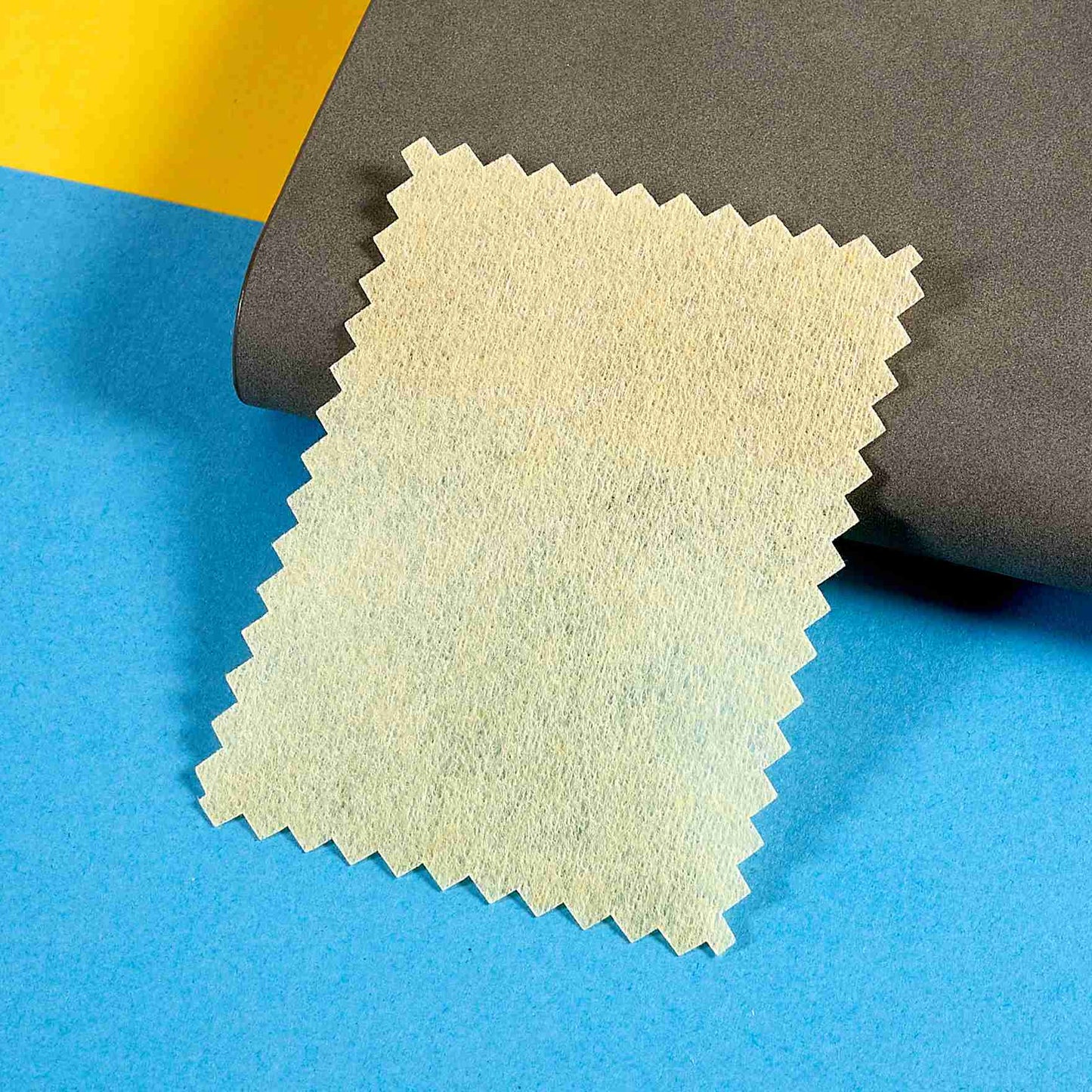 Uniqkart for iPhone 15 Pro Max Soft PET Ultra Clear Protective Film Anti-scratch Phone Screen Protector