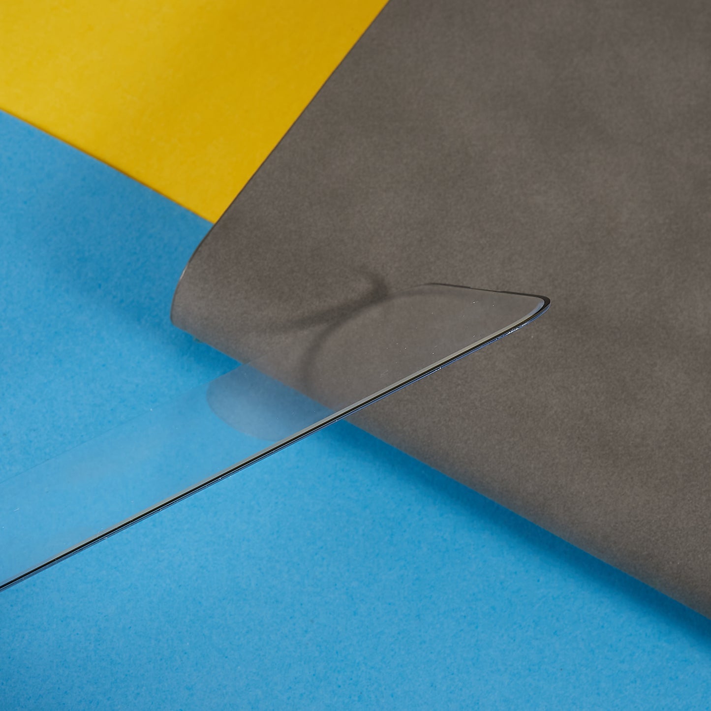 Uniqkart for iPhone 15 Pro Max Tempered Glass Silk Printing Film Full Cover Diamond Cut Edge Shatterproof Screen Protector